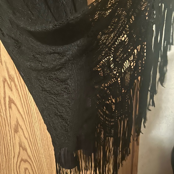 Amoretti Black Lace Midi Dress with Fringe Size Large - Picture 10 of 12